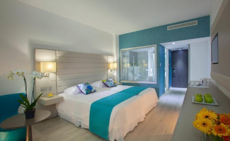 ev_room